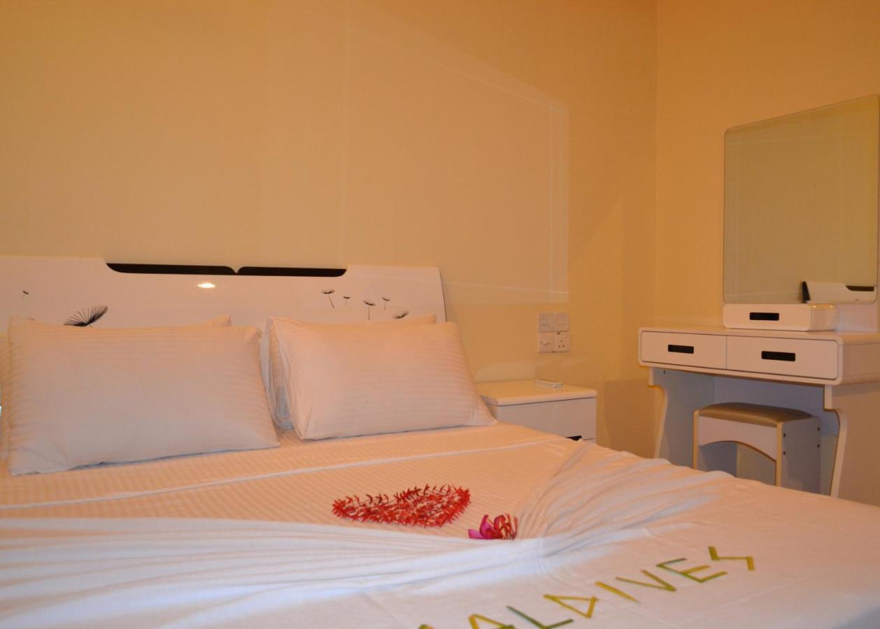 Treasure Island Lodge Huraa Luaran gambar